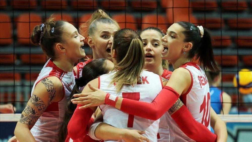 19 yaş altı bayanlar voleybol takımı çanta Avrupa Şampiyonası