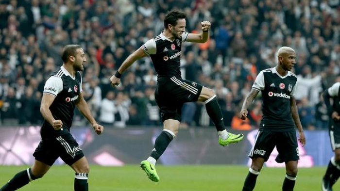 Beşiktaş Karadeniz Ekibi Yenip Farkı Korudu