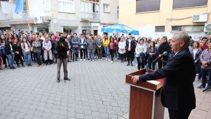 Eğitim için El Ele’de ilk ders zilini Başkan Zolan çaldı