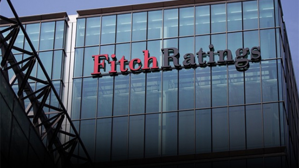 Fitch Yunanistan notunu 'B'den' BB'ye 'yükseltiyor