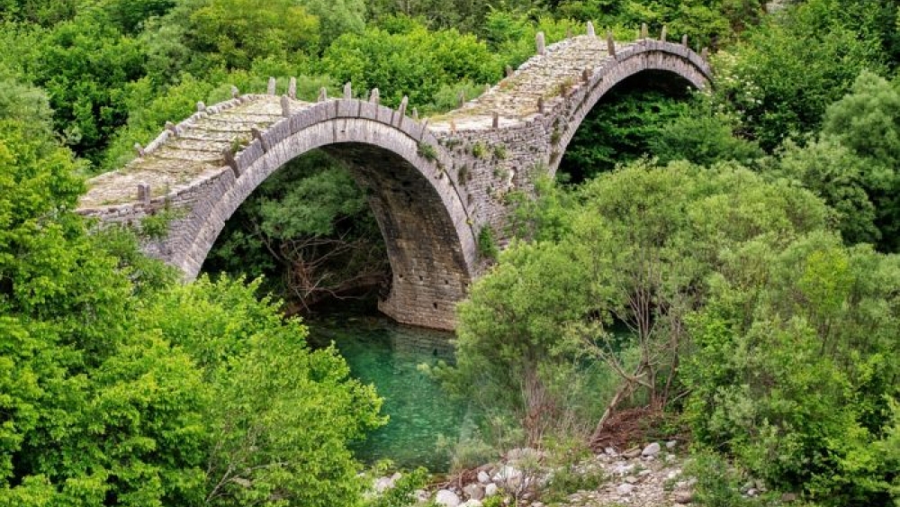 İlkbaharda Yunanistan'ı Ziyaret Etmenin En Önemli Nedenleri