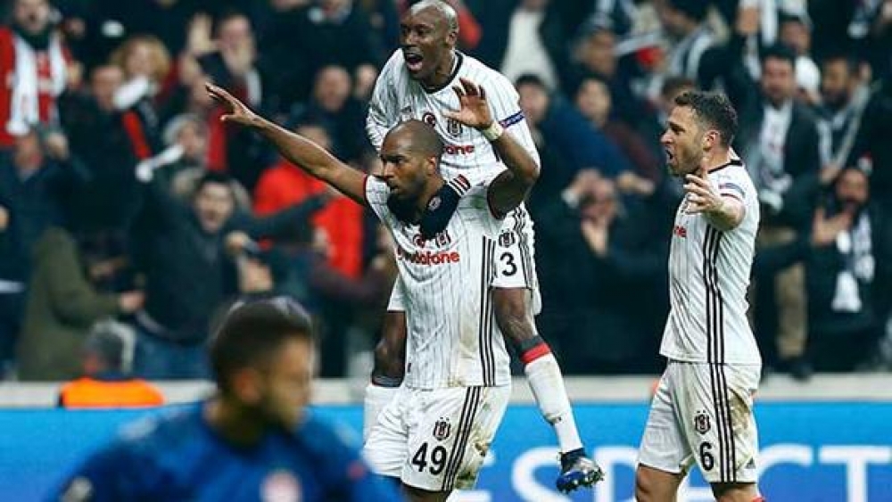 Kartal Avrupa'da Coştu Yunanlıları Vodafone Arena'ya Gömdü