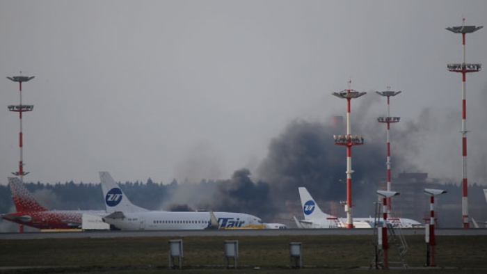 Moskova'da havalimanında yangın çıktı!