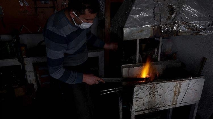 Türk bıçak ustası geleneği sürdürüyor