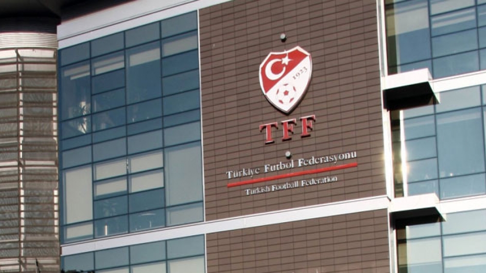 Türkiye'nin UEFA EURO 2024 adaylık broşürü açıklandı