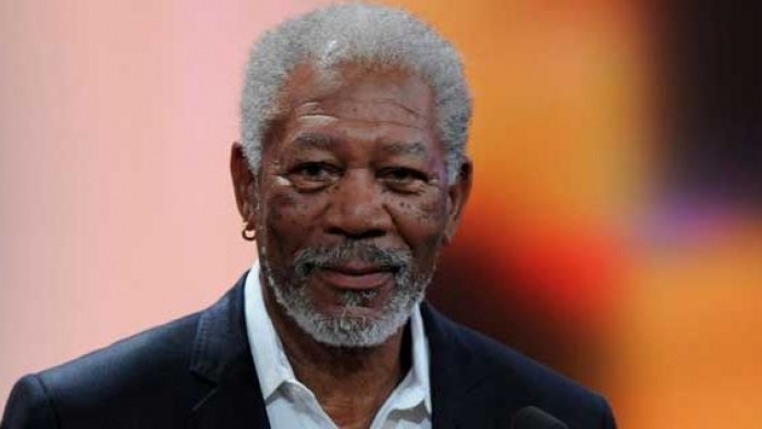 Ünlü oyuncu Morgan Freeman Ezan okudu