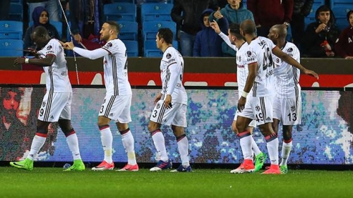 Beşiktaş Trabzonspor'a İlk Mağlubiyetini Yaşattı