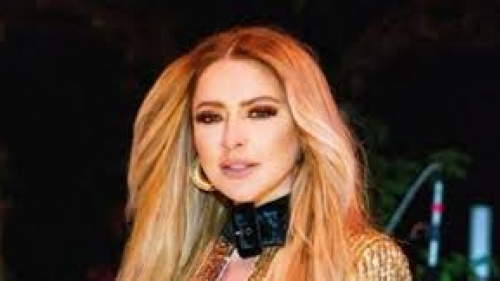 Hadise'den annesine duygu dolu mesaj!